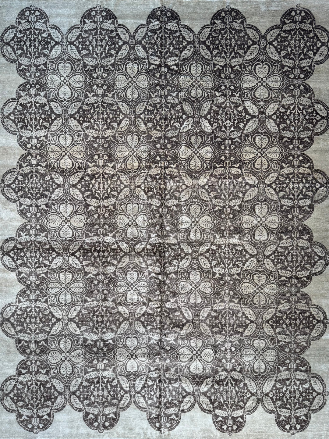 Noir Fleur – Charcoal &amp; Ivory Grey Floral Geometric Style Rug | 11’9” × 15’1”