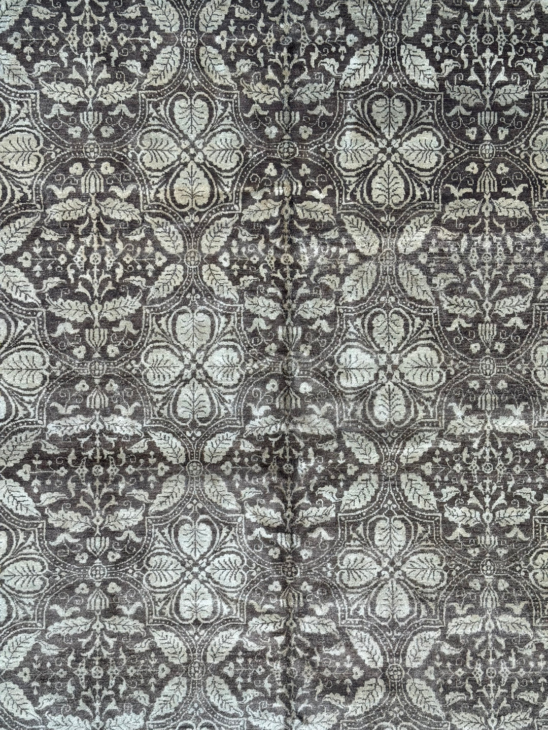 Noir Fleur – Charcoal &amp; Ivory Grey Floral Geometric Style Rug | 11’9” × 15’1”