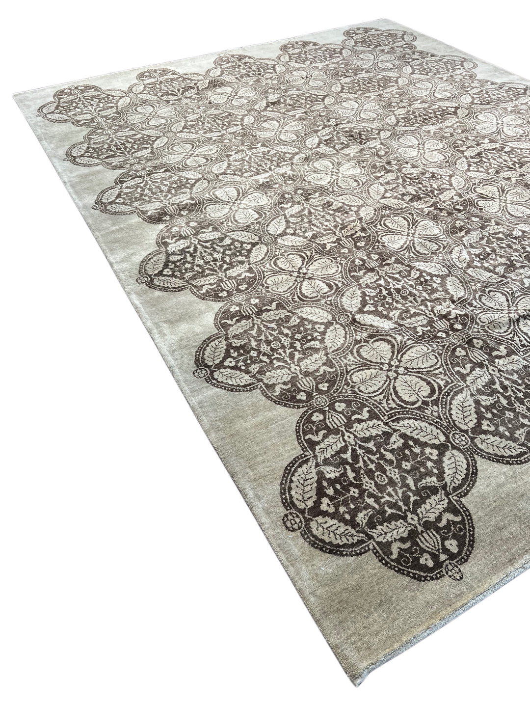 Noir Fleur – Charcoal &amp; Ivory Grey Floral Geometric Style Rug | 11’9” × 15’1”