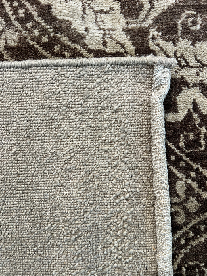 Noir Fleur – Charcoal &amp; Ivory Grey Floral Geometric Style Rug | 11’9” × 15’1”