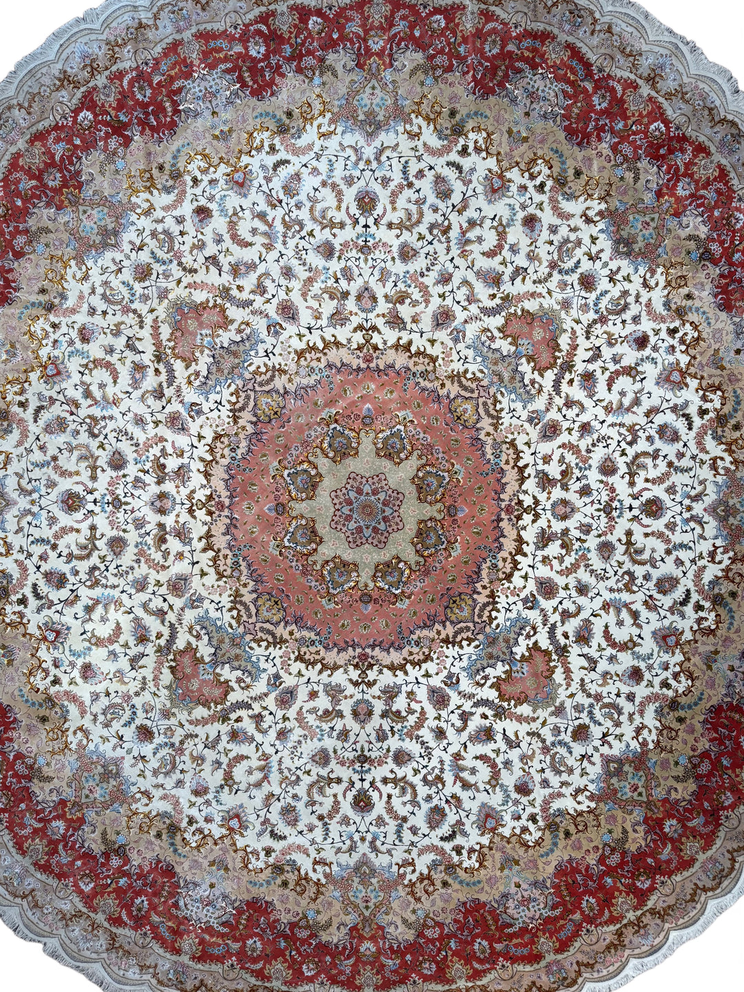 Imperial Rose – Vintage Persian Tabriz Round Rug, Circa 1970 | 15’10” × 16’3”