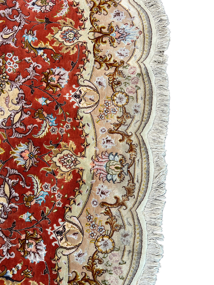 Imperial Rose – Vintage Persian Tabriz Round Rug, Circa 1970 | 15’10” × 16’3”