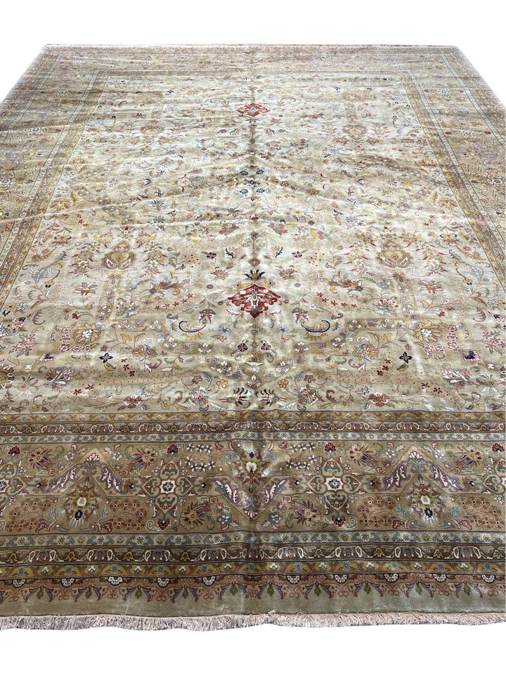 Bellmont Heritage – Beige, Olive &amp; Burgundy Tabriz Style Rug | 11’9” × 14’11”