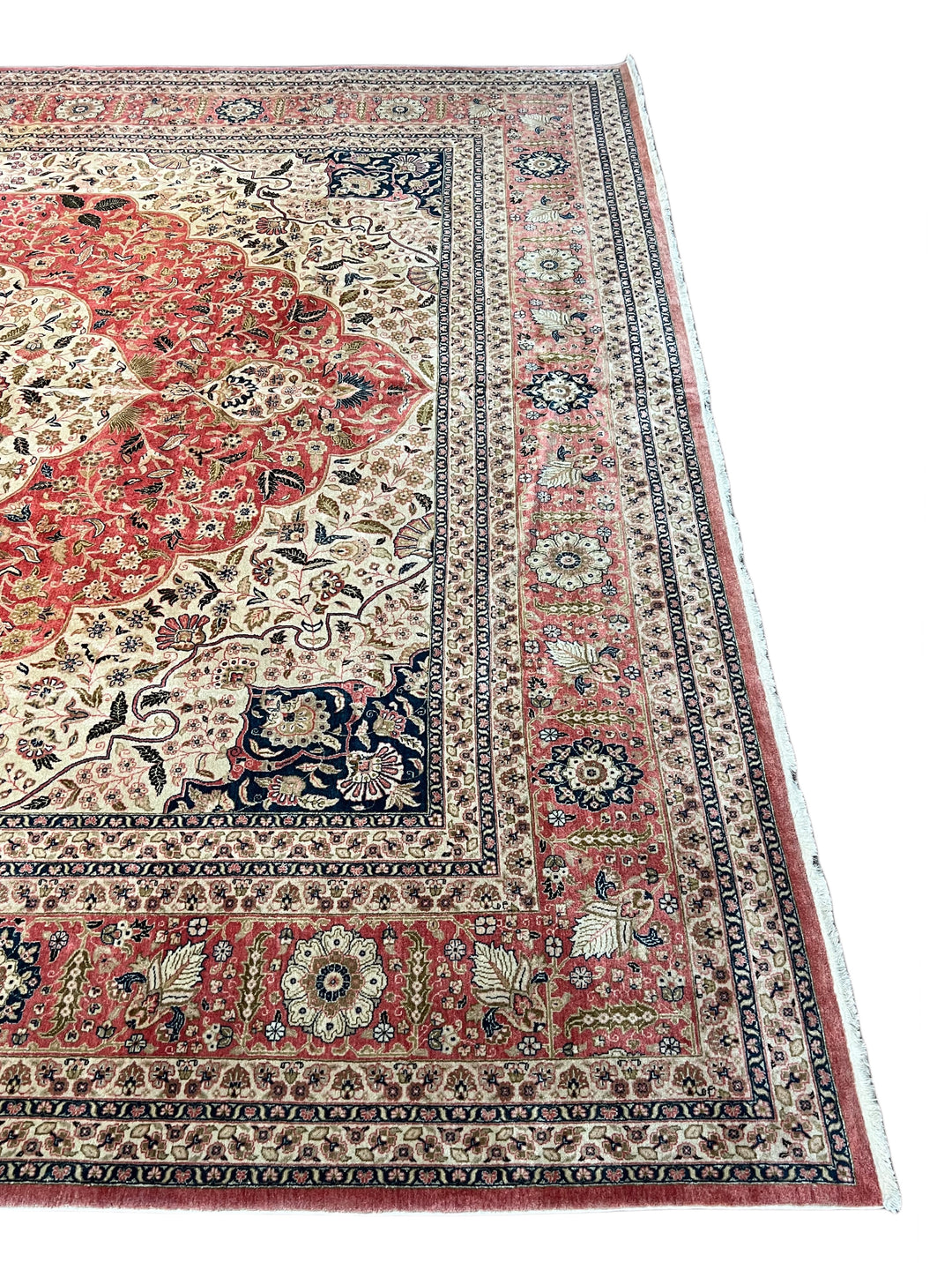 Rosavelle – Rose Red &amp; Ivory Traditional Floral Medallion Rug | 11’10” × 16’2”