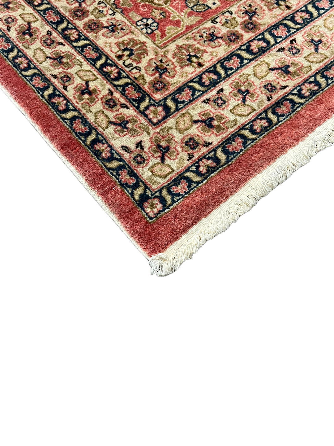 Rosavelle – Rose Red &amp; Ivory Traditional Floral Medallion Rug | 11’10” × 16’2”