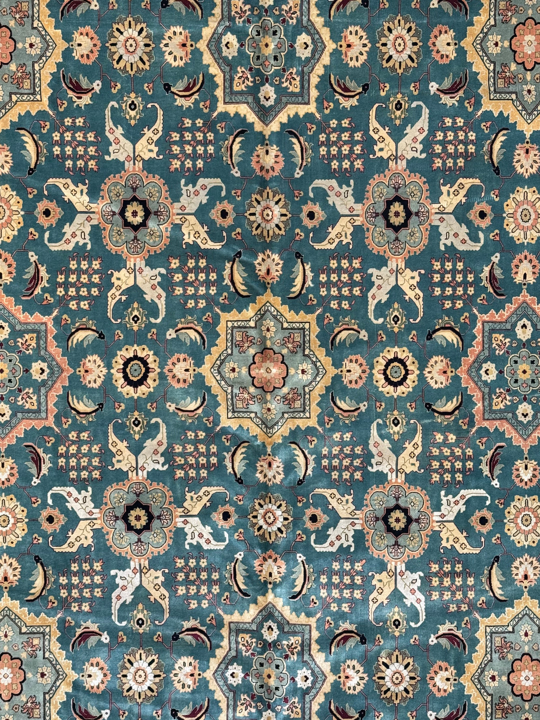 Aldermere – Deep Teal &amp; Ivory Traditional Agra Style Rug | 11’10” × 17’8”