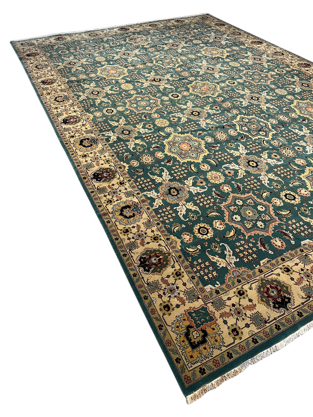 Aldermere – Deep Teal &amp; Ivory Traditional Agra Style Rug | 11’10” × 17’8”